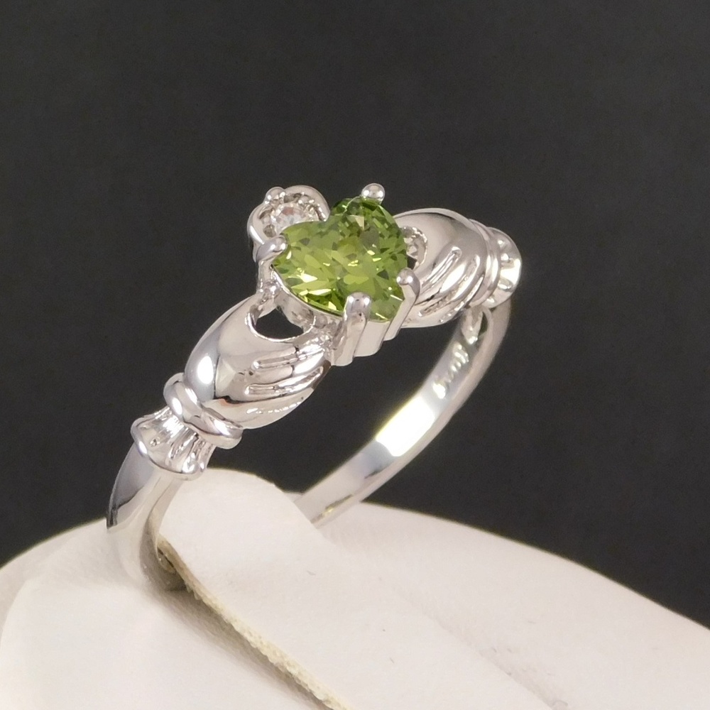 Claddagh Peridot  August Birthstone Ring
